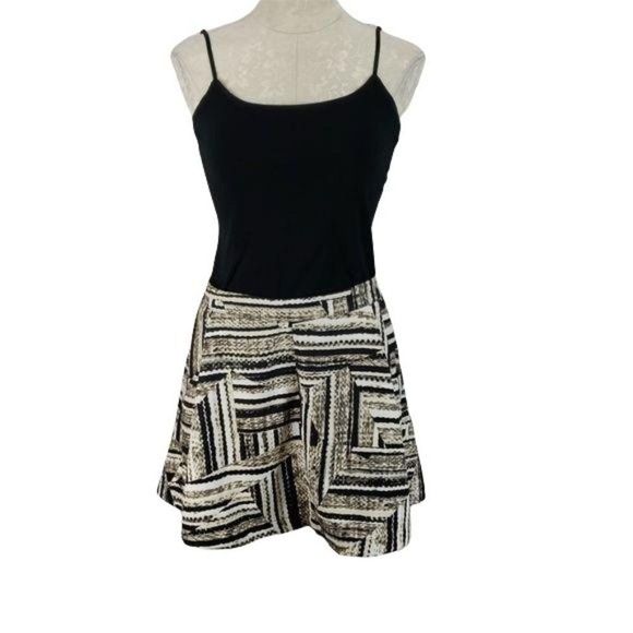 A.n.a Geometrical Print Full Petite Large boho skirt - Picture 2 of 7